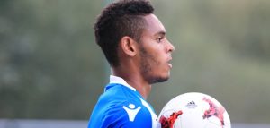 Ismael Díaz durante el duelo ante el Guijuelo