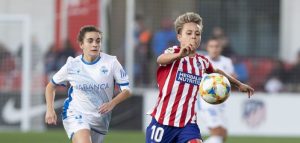 Tere Abelleira en un partido entre el Dépor Abanca y el Atlético de Madrid Femenino