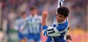 Bebeto jugando con el Deportivo de la Coruña
