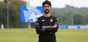 Miguel Llorente entrenador del Deportivo Abanca