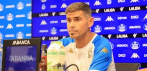 Antonio Hidalgo, entrenador del Deportivo, en rueda de prensa